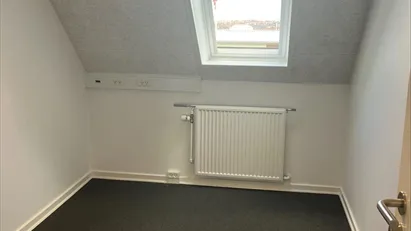 Kontor klar til udlejning