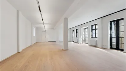 Attraktivt og lyst kontor på Esplanaden 14 – ideelt til moderne virksomheder